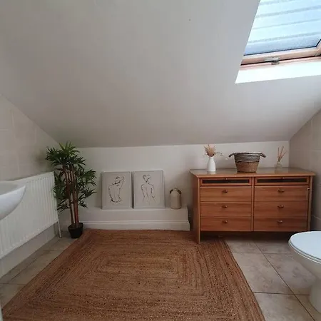 Loft Apartment Near Harry Potter Coaches Уотфорд Экстерьер фото